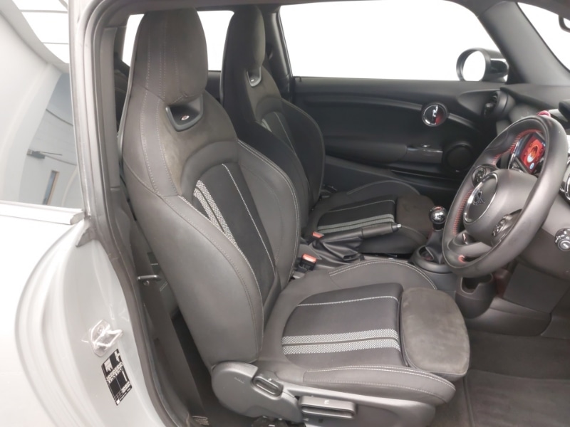 Used MINI Hatch 2020 for sale - 77024698: Photo 11