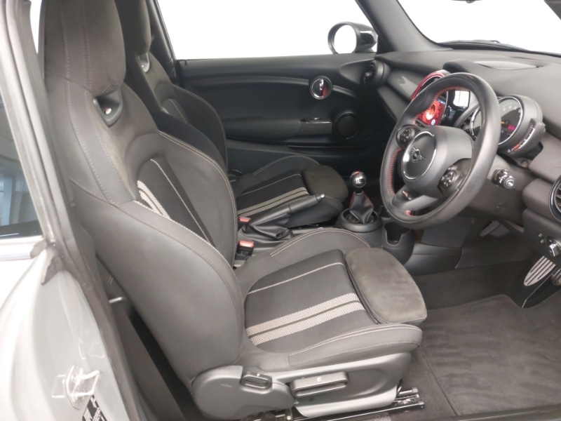 Used MINI Hatch 2020 for sale - 77024698: Photo 6