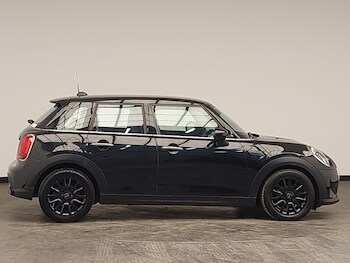 Used MINI Hatch 2021 for sale - 77751091: Photo