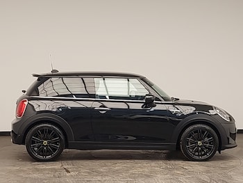 Used MINI Hatch 2022 for sale - 77142083: Photo