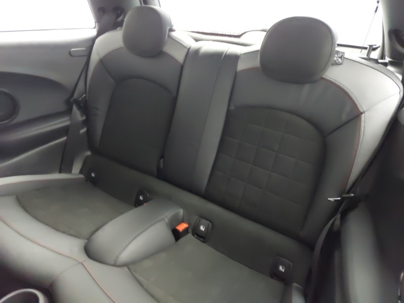 Used MINI Hatch 2022 for sale - 77736663: Photo 12