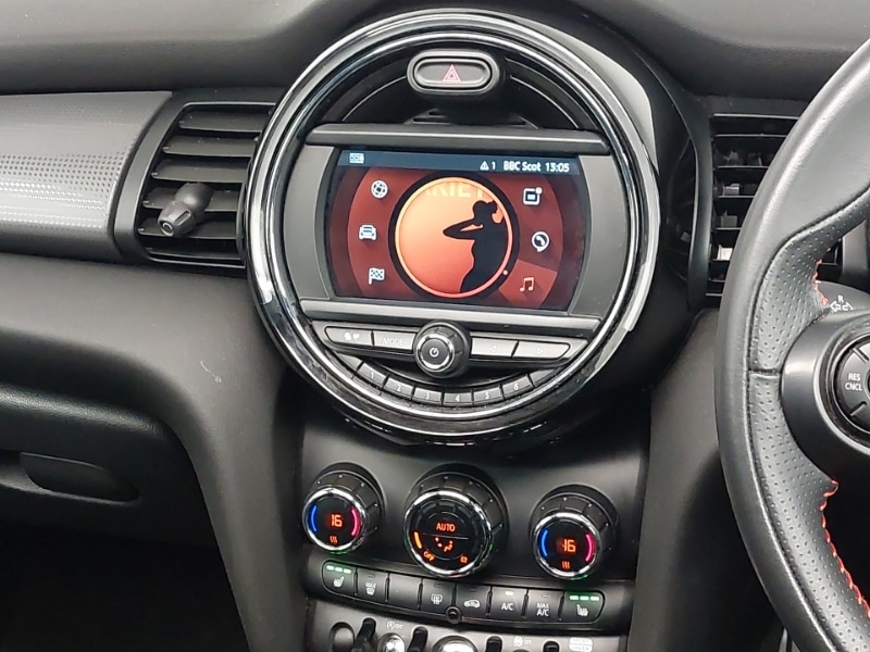 Used MINI Hatch 2020 for sale - 76414644: Photo 8