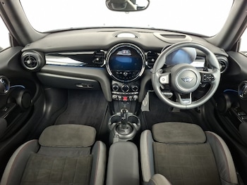 Used MINI Convertible 2024 for sale - 79440435: Photo