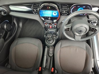 Used MINI Hatch 2023 for sale - 79243361: Photo