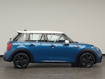 Used MINI Cooper 2022 for sale - 76213112: Photo 2