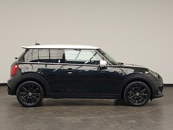 Used MINI Cooper 2023 for sale - 78751491: Photo