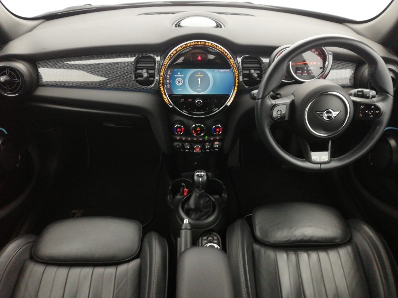 Used MINI Hatch 2022 for sale - 76393239: Photo 2