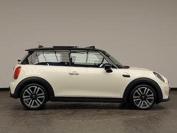 Used MINI Hatch 2022 for sale - 78093718: Photo