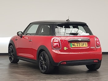 Used MINI Cooper 2023 for sale - 76614230: Photo