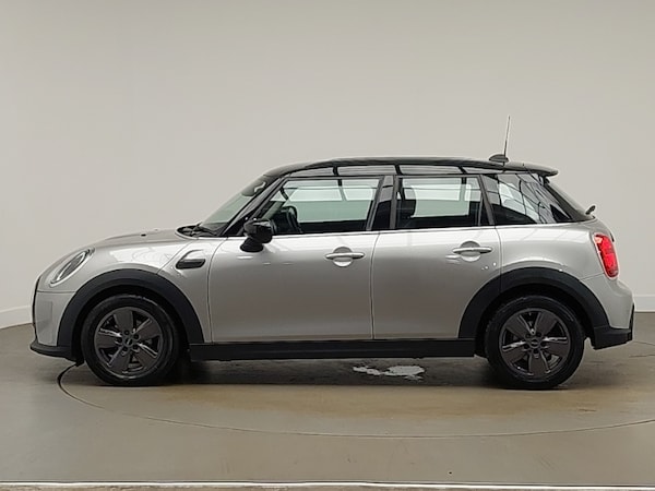 Used MINI Hatch 2023 for sale - 76331909: Photo 4
