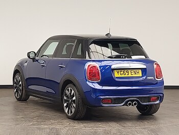Used MINI Hatch 2019 for sale - 77224011: Photo