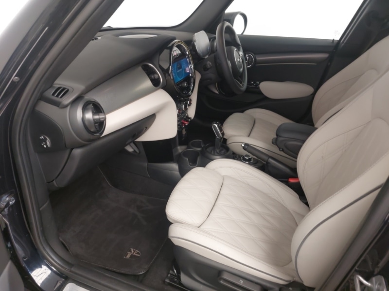 Used MINI Hatch 2023 for sale - 77751149: Photo 7