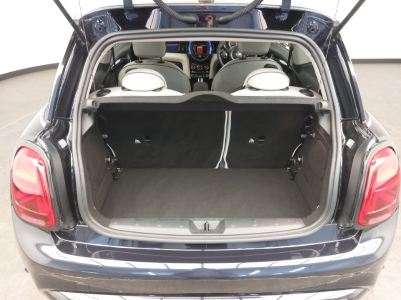 Used MINI Hatch 2020 for sale - 76408299: Photo 13