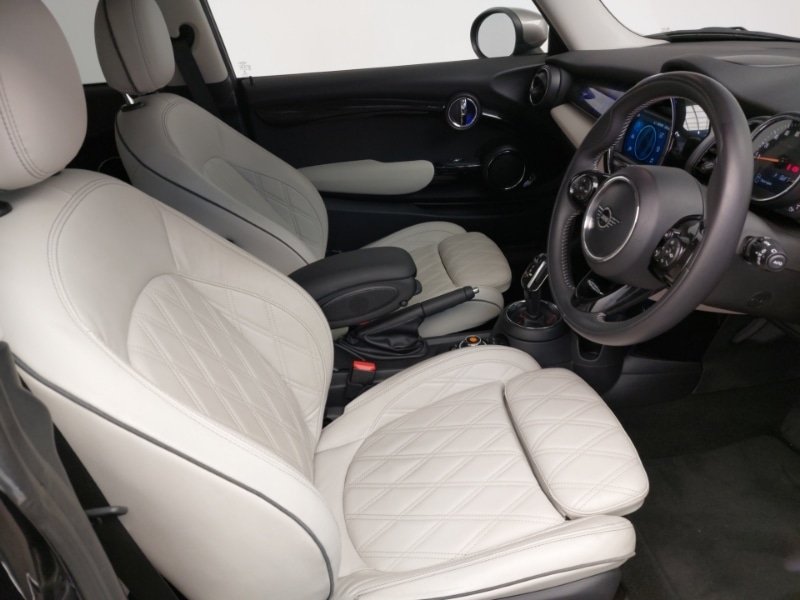 Used MINI Hatch 2020 for sale - 76408299: Photo 6