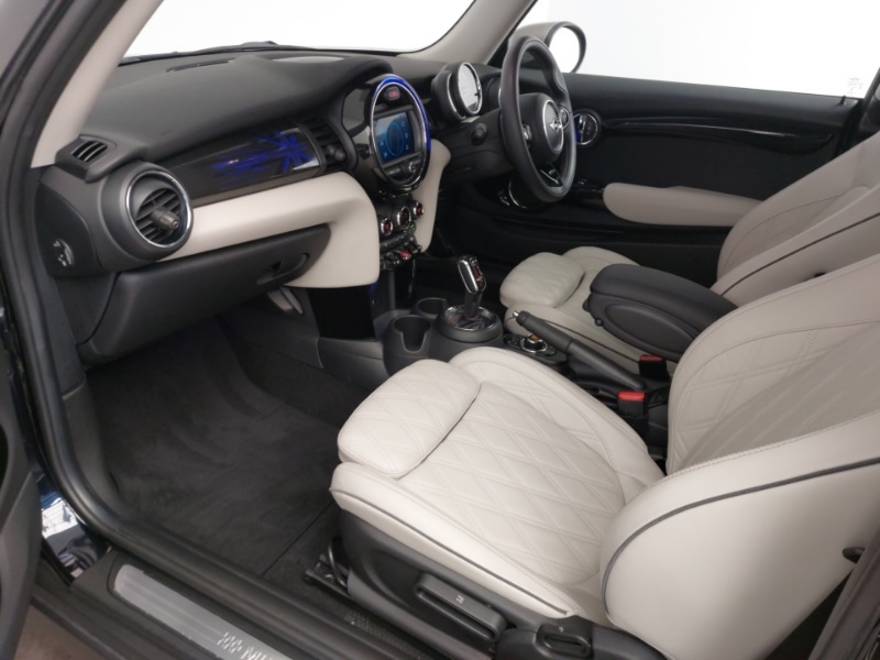 Used MINI Hatch 2020 for sale - 76408299: Photo 7