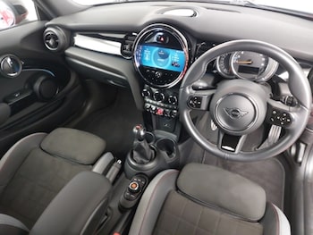 Used MINI Cooper 2021 for sale - 77722065: Photo