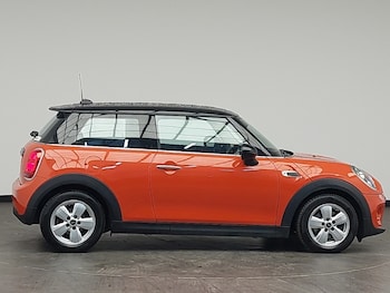 Used MINI Cooper 2018 for sale - 78369464: Photo