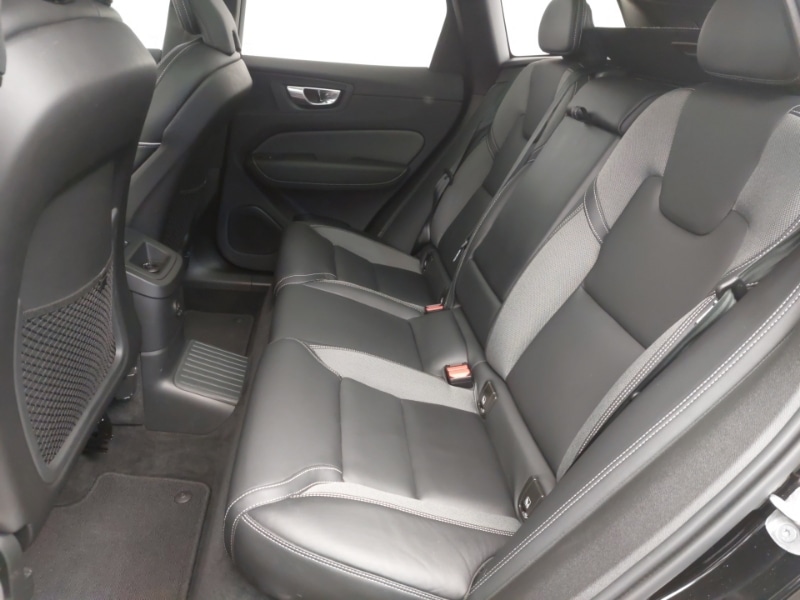 Used Volvo XC60 2023 for sale - 77070362: Photo 12