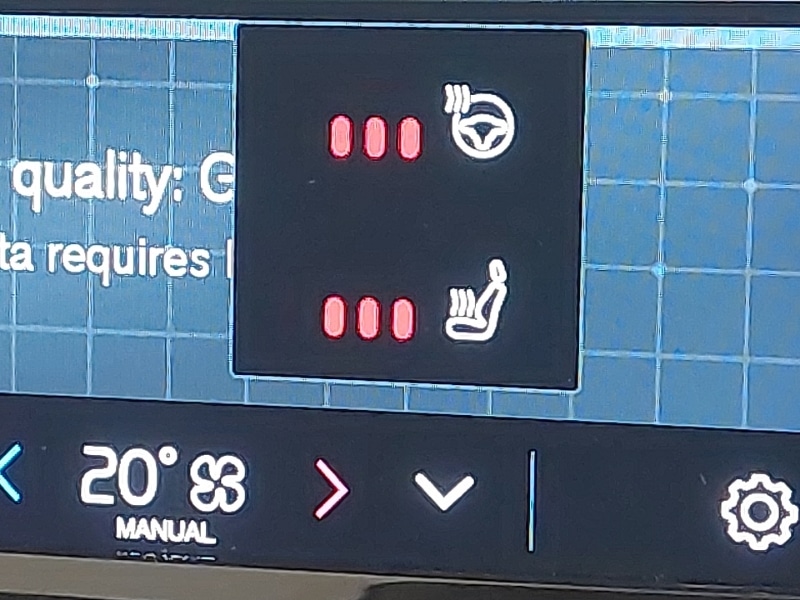 Used Volvo XC60 2023 for sale - 77070362: Photo 17