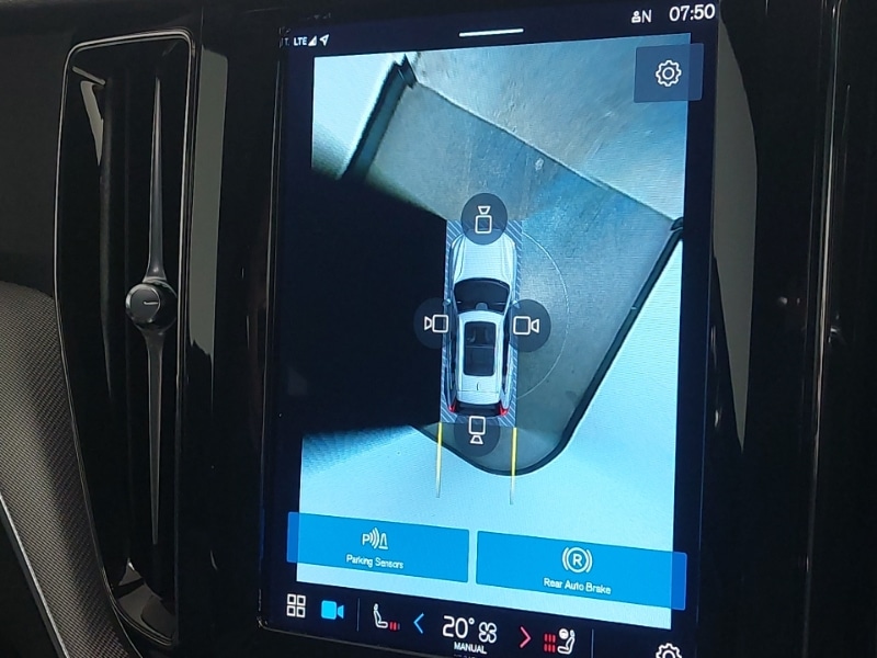 Used Volvo XC60 2023 for sale - 77070362: Photo 18