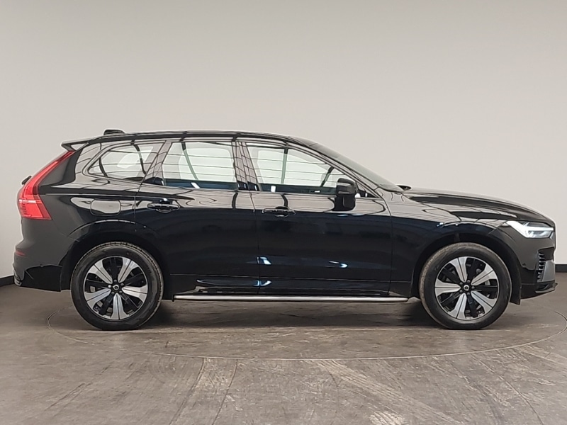 Used Volvo XC60 2023 for sale - 77070362: Photo 2