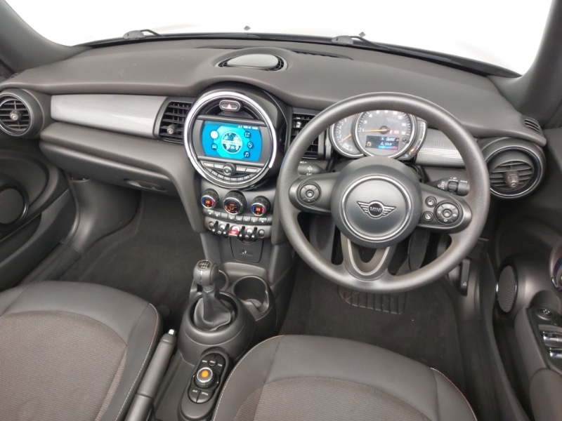 Used MINI Convertible 2019 for sale - 77090352: Photo 4