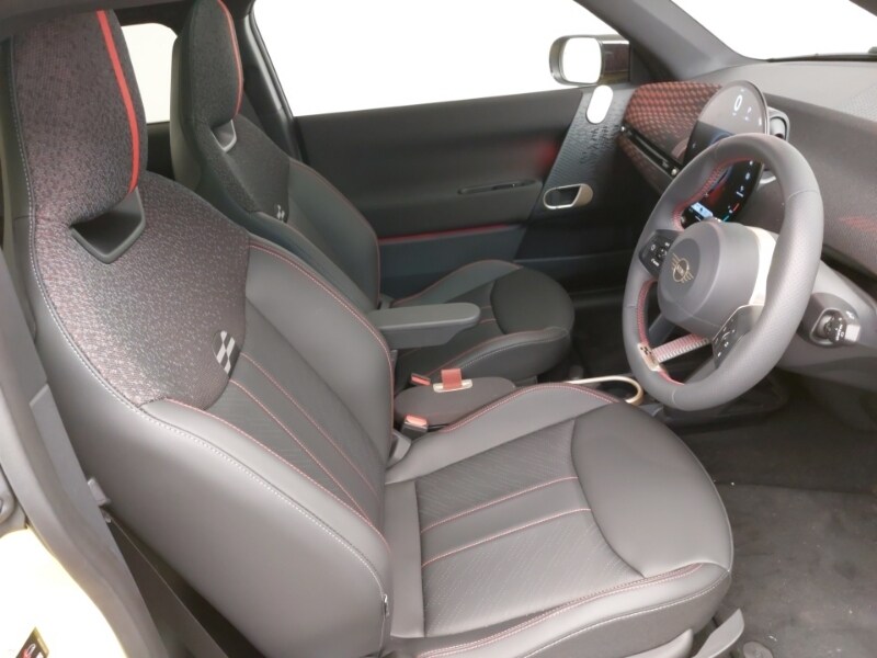 Used MINI Cooper 2025 for sale - 77717151: Photo 6