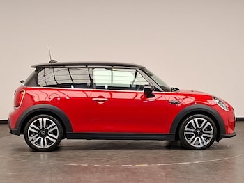 Used MINI Hatch 2023 for sale - 79310705: Photo