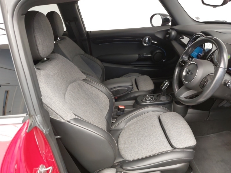 Used MINI Hatch 2021 for sale - 77448941: Photo 6