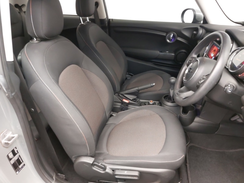 Used MINI Hatch 2020 for sale - 76636567: Photo 11