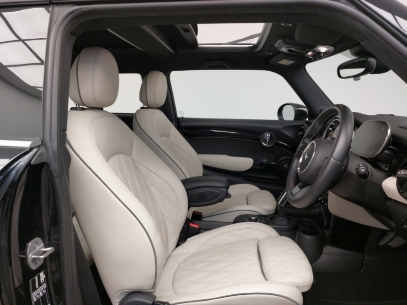 Used MINI Hatch 2022 for sale - 76795676: Photo 11