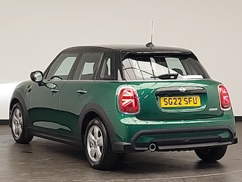 Used MINI Hatch 2022 for sale - 76282081: Photo