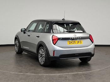Used MINI Cooper 2025 for sale - 79101384: Photo