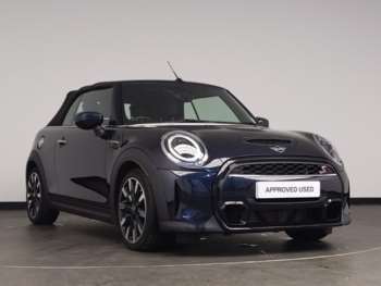 2021 MINI Hatch Midnight Black - £22,450