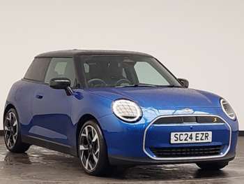 2024 - SE EXCLUSIVE LEVEL 3 3-Door