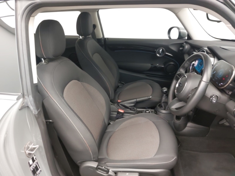 Used MINI Hatch 2022 for sale - 76408317: Photo 11