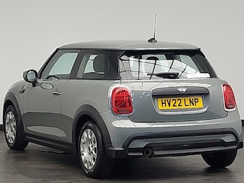 Used MINI Hatch 2022 for sale - 76408317: Photo