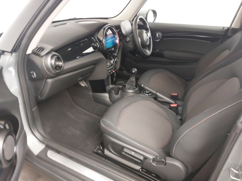 Used MINI Hatch 2022 for sale - 76408317: Photo 7