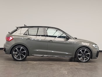 Used Audi A1 2023 for sale - 76911900: Photo