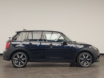 Used MINI Hatch 2021 for sale - 75775346: Photo