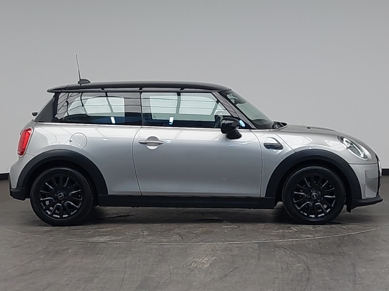 Used MINI Hatch 2023 for sale - 76920445: Photo 2