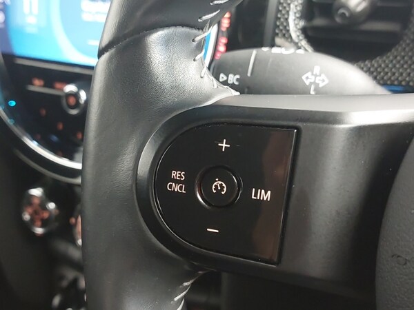 Used MINI Hatch 2021 for sale - 76183202: Photo 17