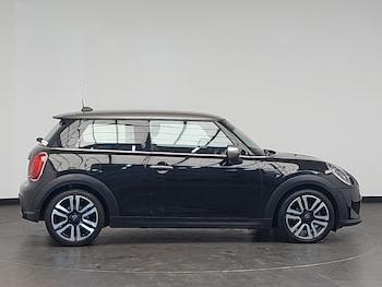 Used MINI Hatch 2021 for sale - 76183202: Photo 2