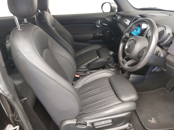 Used MINI Hatch 2021 for sale - 76183202: Photo 6