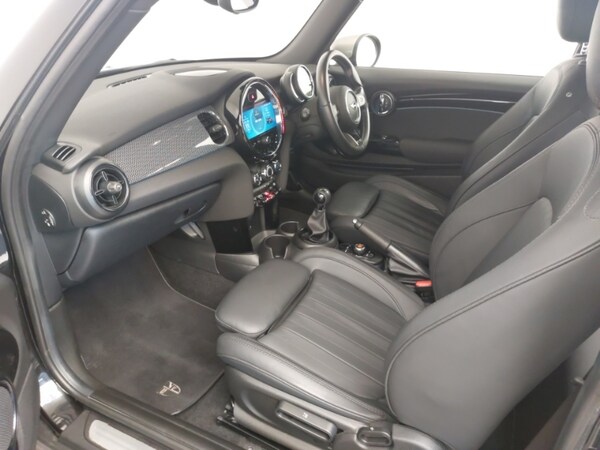 Used MINI Hatch 2021 for sale - 76183202: Photo 7