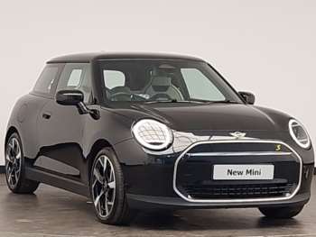 2025 - 135kW E Exclusive [Level 1] 41kWh 3dr Auto