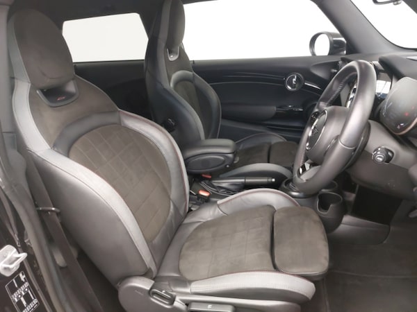 Used MINI Hatch 2021 for sale - 76343523: Photo 11