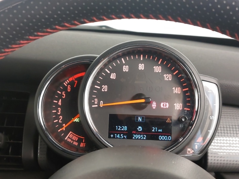 Used MINI Hatch 2019 for sale - 77987879: Photo 9