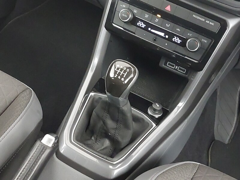 Used Volkswagen T-Cross 2019 for sale - 77531010: Photo 10