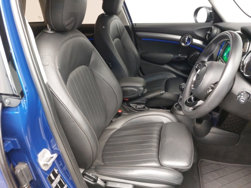 Used MINI Cooper 2020 for sale - 76160784: Photo 11